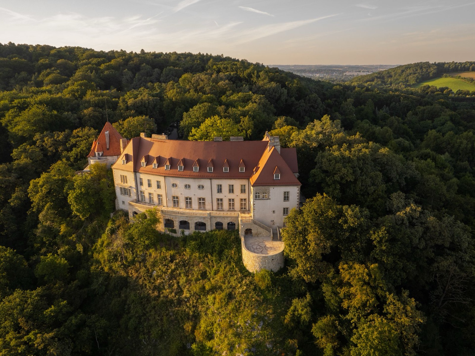 Zinar Castle – ubytování